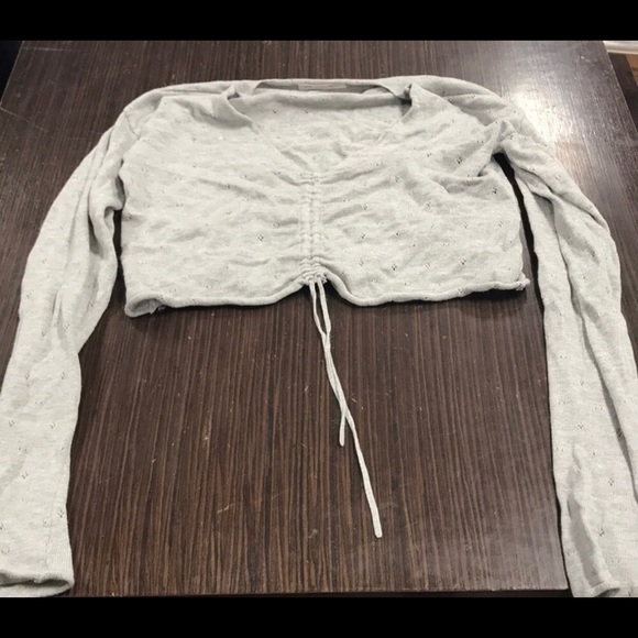 Cropped sweater - Picture 1 of 3